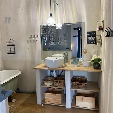 Maison Sur Veranda Holiday home Courzieu
